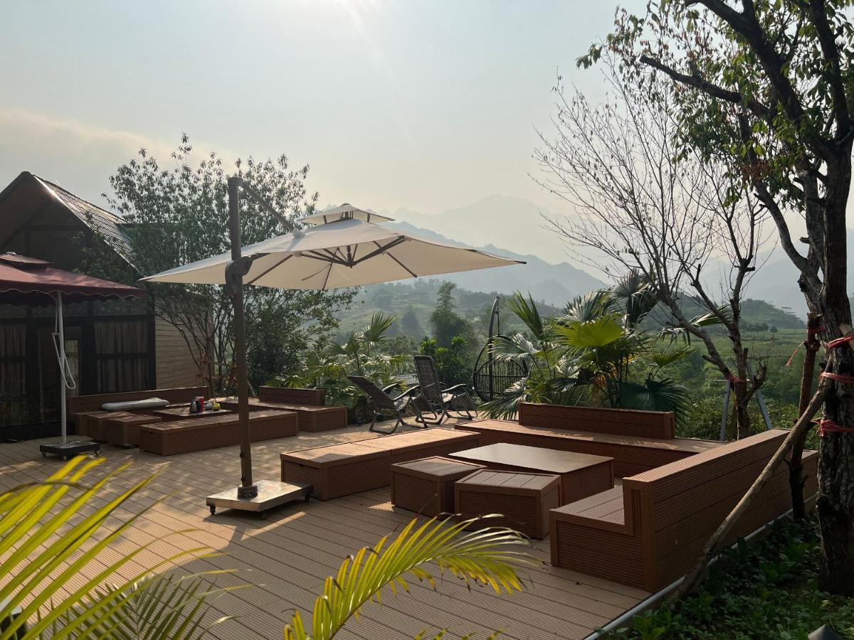 Tom'S Du Gia Homestay Lang Cac Exterior photo