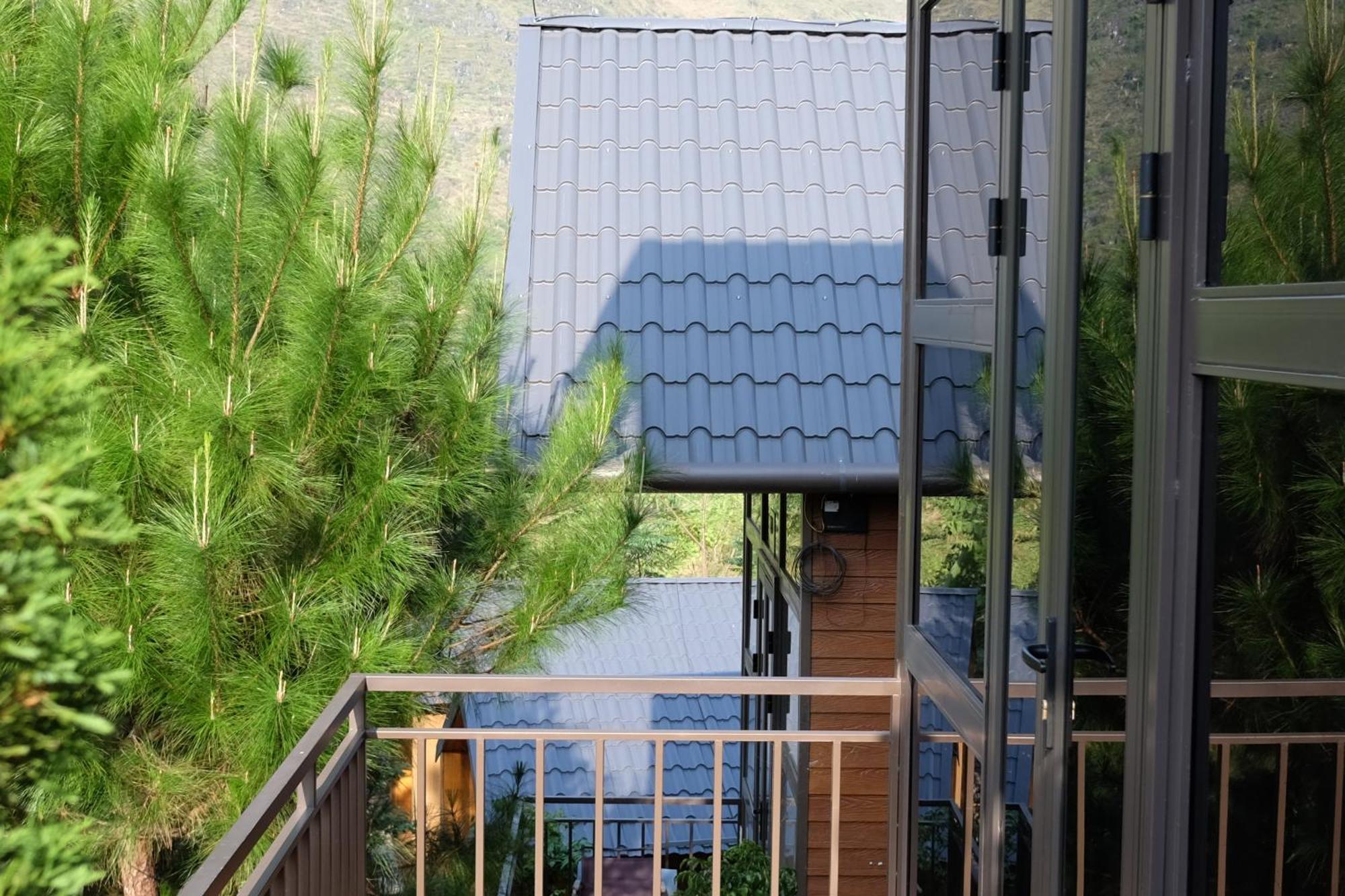 Tom'S Du Gia Homestay Lang Cac Exterior photo